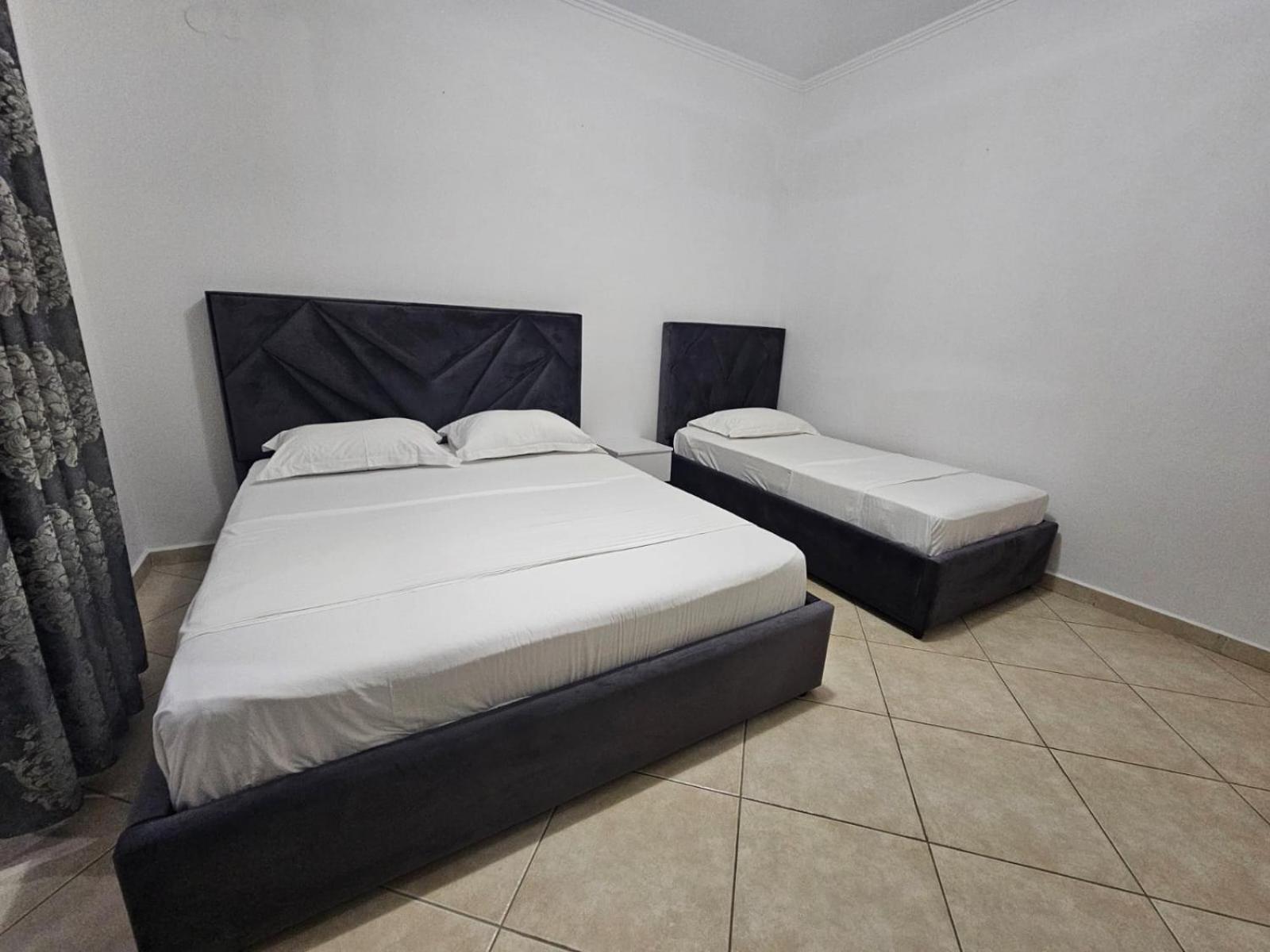 Emel Apartaments Ksamil Exteriör bild